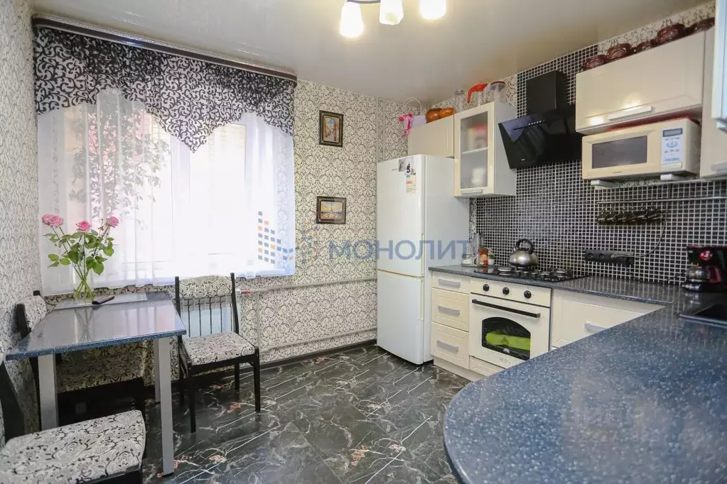 2-к кв. Нижегородская область, Нижний Новгород просп. Ильича, 56к2 ... - Фото 2