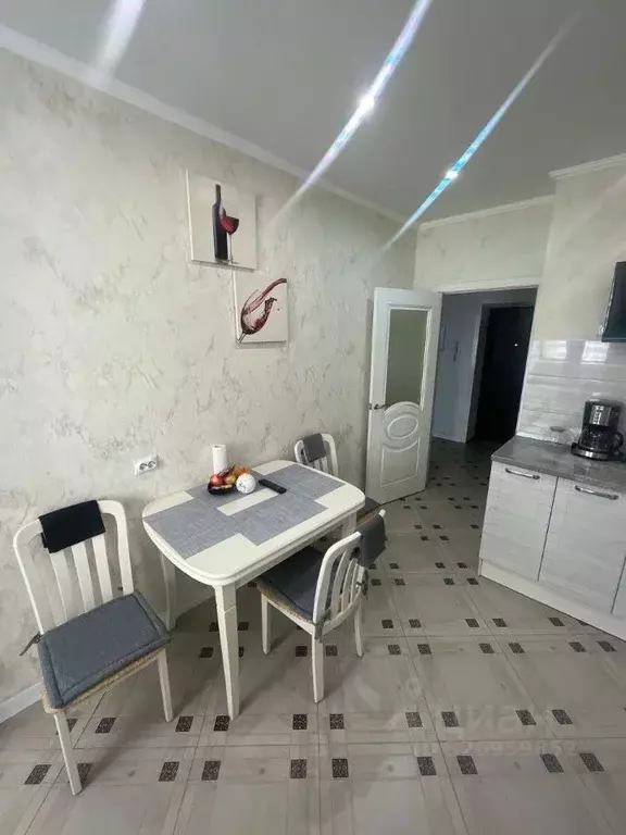 1-к кв. Калининградская область, Калининград Аэропортная ул., 1А (40.7 ... - Фото 1