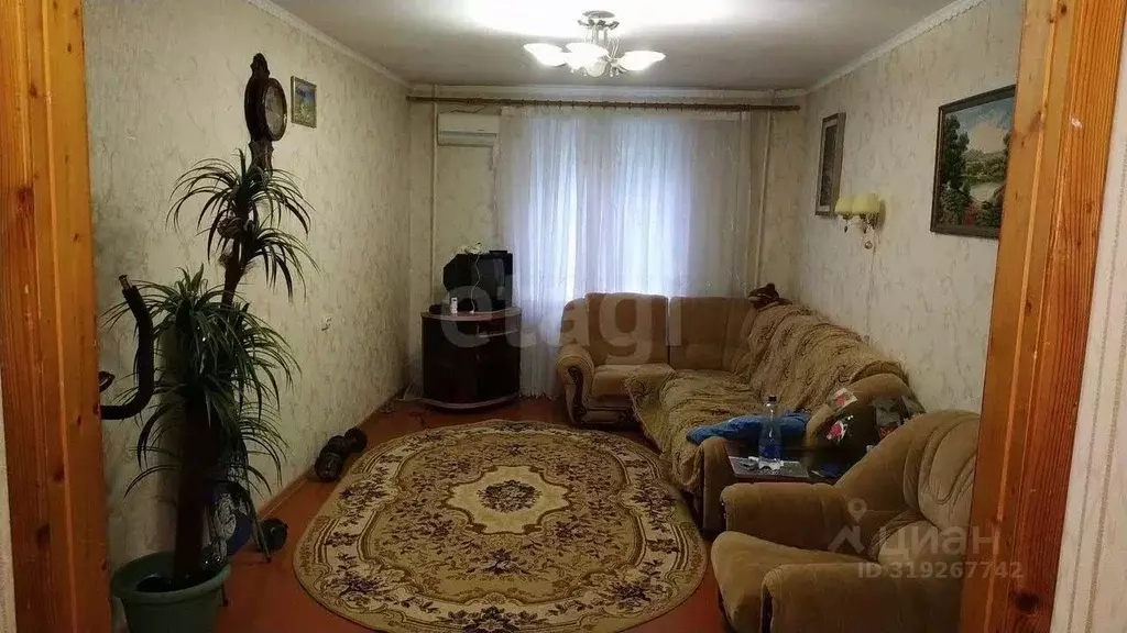 4-к кв. Белгородская область, Белгород ул. Есенина, 16 (85.0 м) - Фото 1