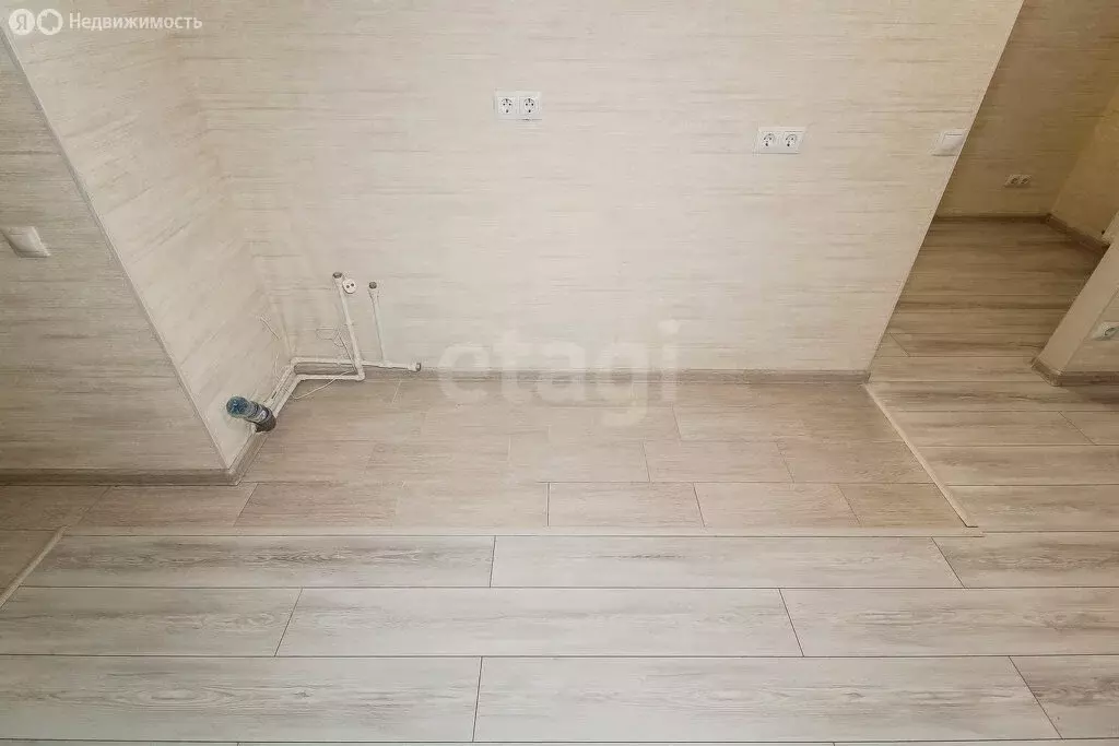 Квартира-студия: Тюмень, улица Менжинского, 60 (27.5 м) - Фото 1