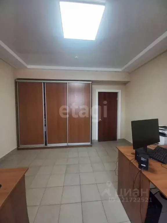 Офис в Амурская область, Благовещенск ул. Островского, 117 (22 м) - Фото 1