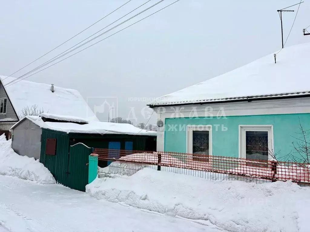 Дом в Кемеровская область, Кемерово ул. Максименко, 8 (59 м) - Фото 1