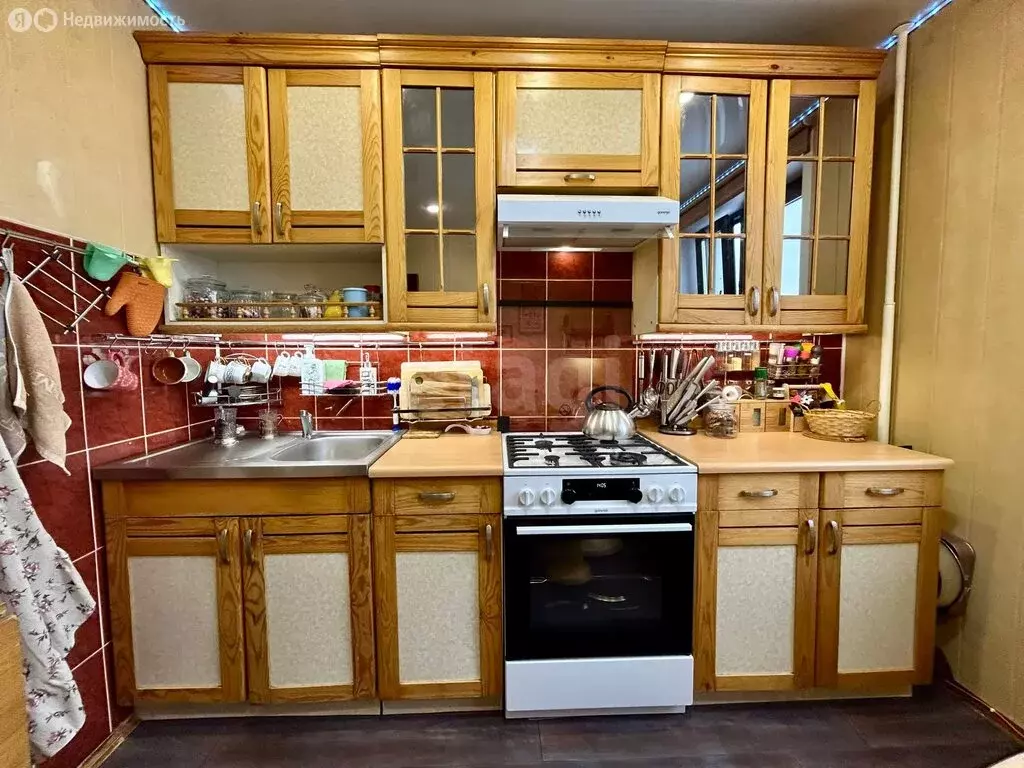 2-комнатная квартира: Усинск, Молодёжная улица, 4 (51.1 м) - Фото 1