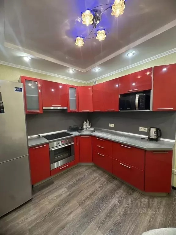 2-к кв. Тюменская область, Тюмень ул. Николая Семенова, 35 (63.0 м) - Фото 1