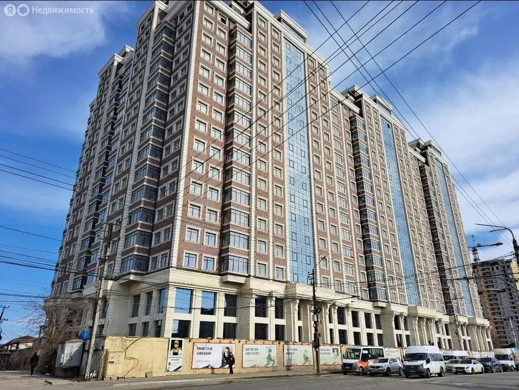 2-комнатная квартира: Махачкала, проспект Петра I, 69 (72 м) - Фото 1