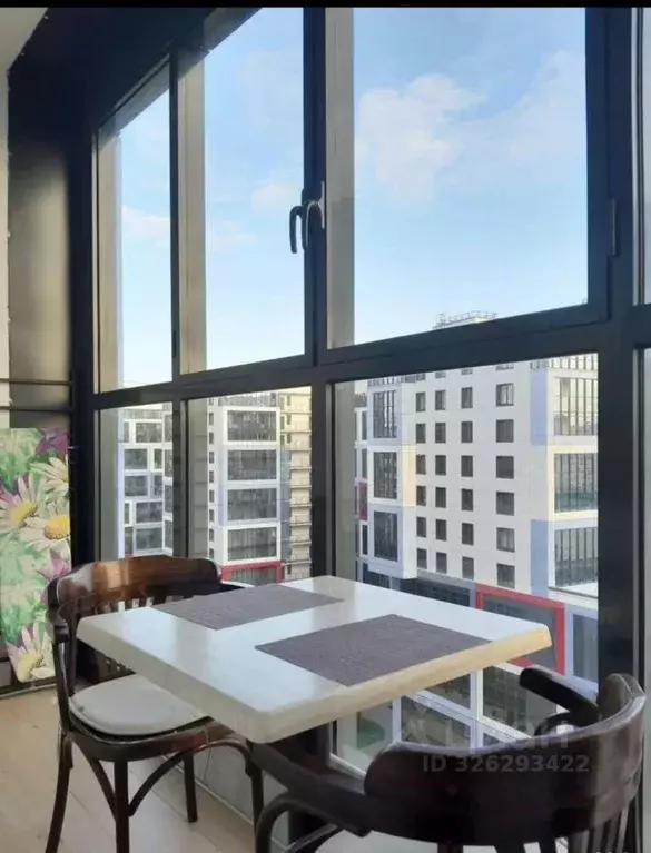 Студия Санкт-Петербург бул. Головнина, 10 (24.0 м) - Фото 1