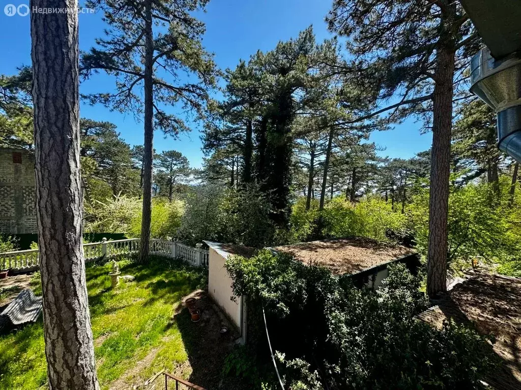 Дом в Республика Крым, муниципальный округ Ялта, посёлок Высокогорное, ... - Фото 1