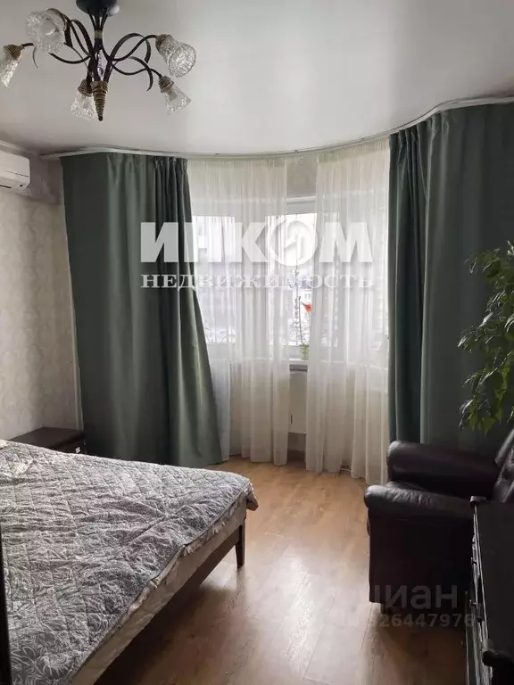 2-к кв. Московская область, Красногорск бул. Павшинский, 20 (71.2 м) - Фото 0