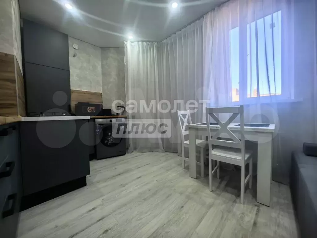1-к. квартира, 36 м, 8/9 эт. - Фото 1