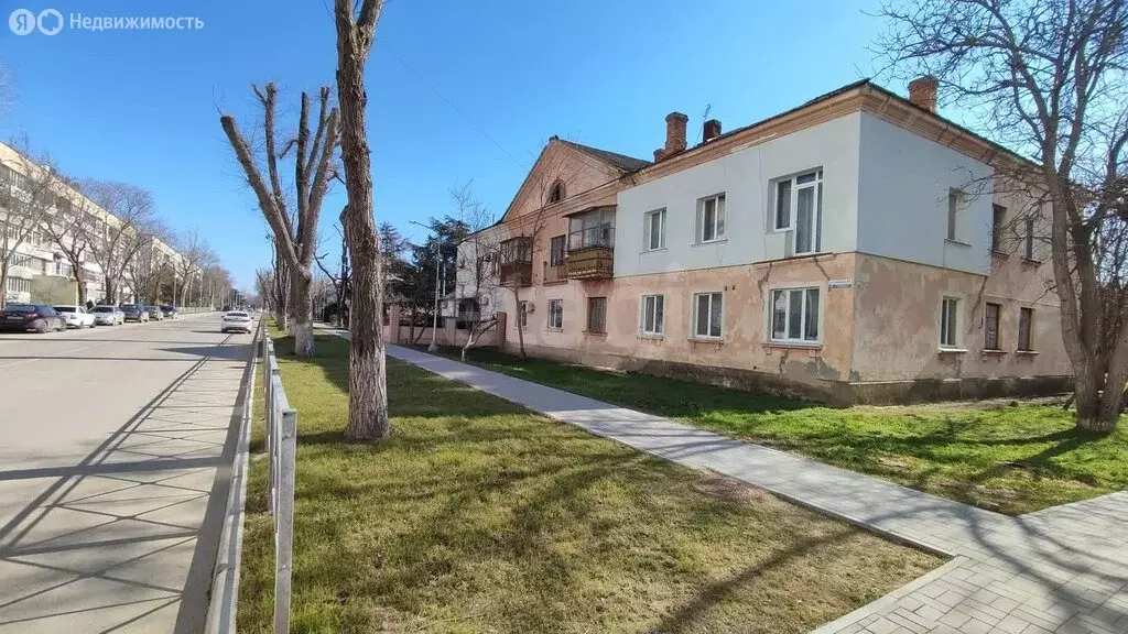 2-комнатная квартира: Саки, улица Ленина, 58 (52.6 м) - Фото 1