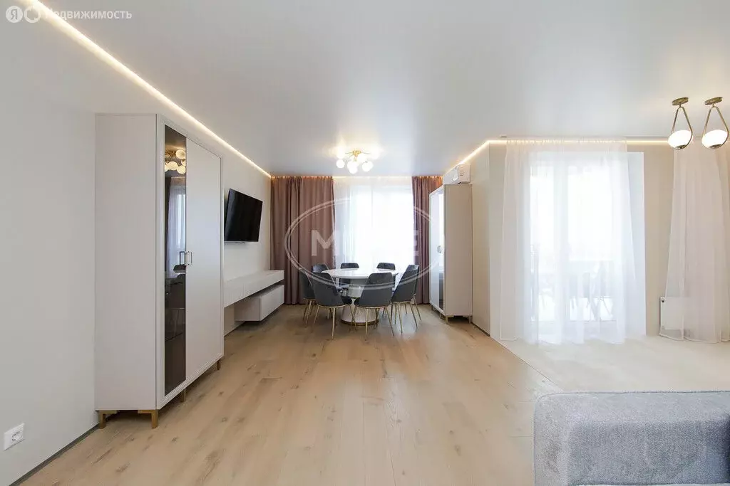 3-комнатная квартира: Пионерский, Портовая улица, 5 (112 м) - Фото 1