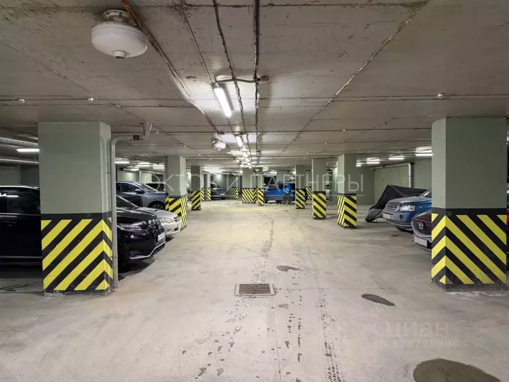 Гараж в Новосибирская область, Новосибирск Ипподромская ул., 8 (15 м) - Фото 1