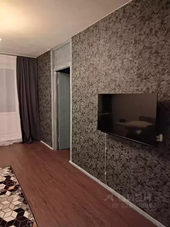 3-к кв. Орловская область, Мценск ул. Карла Маркса, 80 (57.9 м) - Фото 1