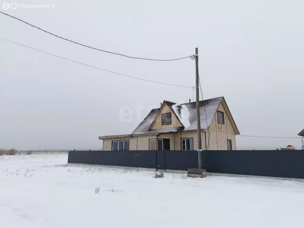 Дом в Угдан, Дальняя улица (80 м) - Фото 1