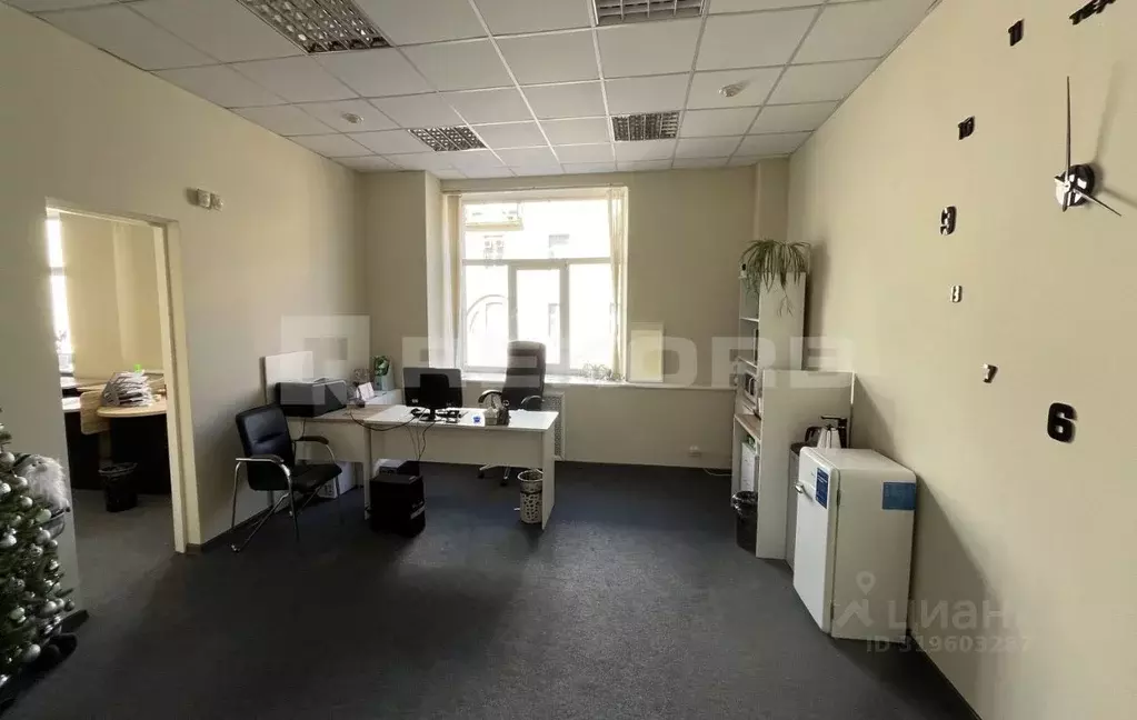 Офис в Санкт-Петербург Большая Разночинная ул., 14 (206 м) - Фото 1