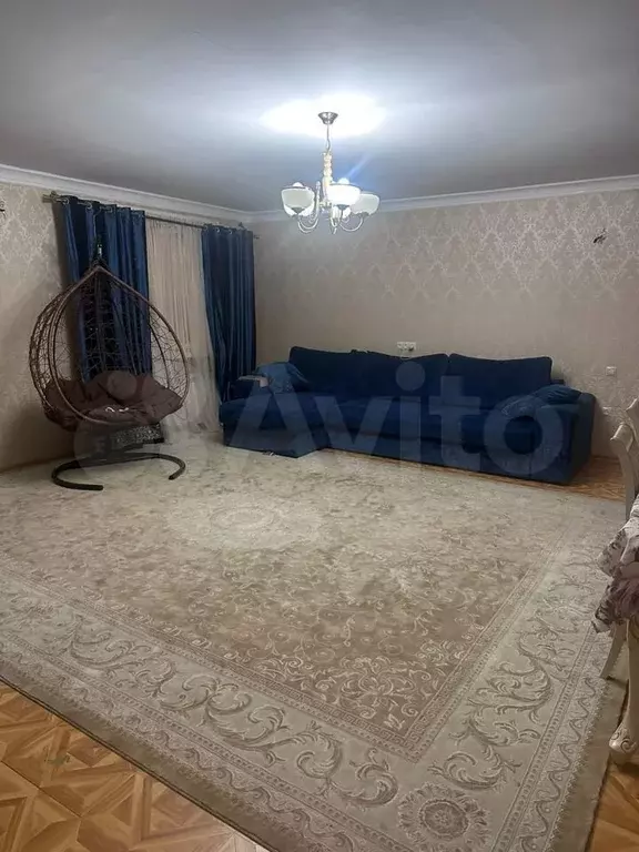 4-к. квартира, 120м, 2/5эт. - Фото 1