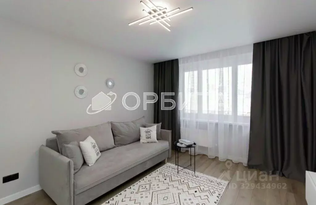 3-к кв. Тюменская область, Тюмень ул. Константина Посьета, 7 (87.0 м) - Фото 2