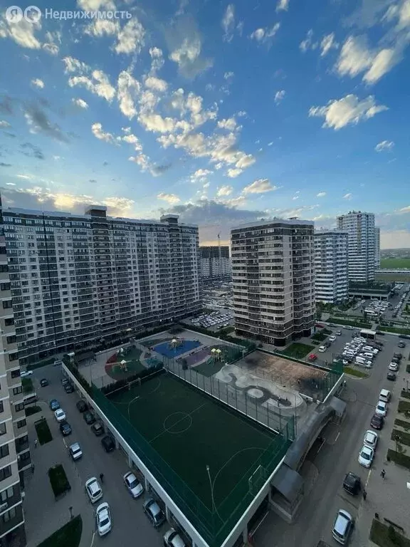 1-комнатная квартира: Краснодар, улица Адмирала Серебрякова, 3к3 (38.2 ... - Фото 1