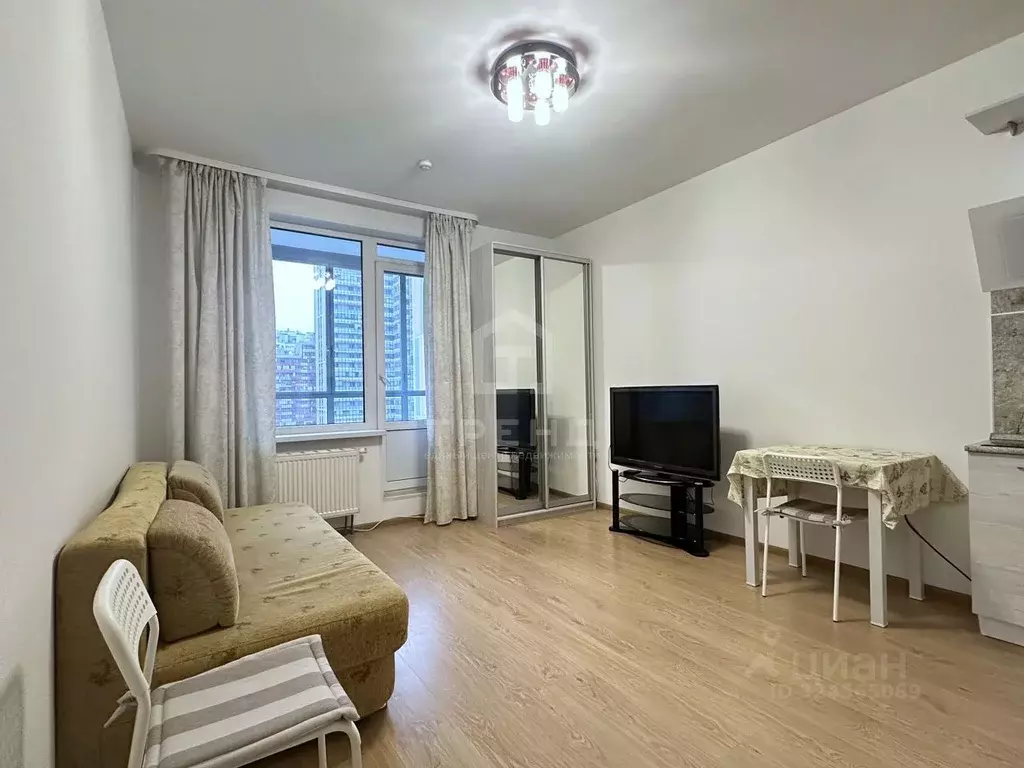 Студия Ленинградская область, Кудрово г. Всеволожский район, Заневское ... - Фото 1