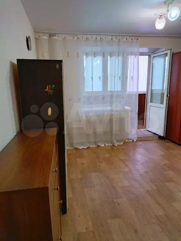 1-к. квартира, 32 м, 1/3 эт. - Фото 1