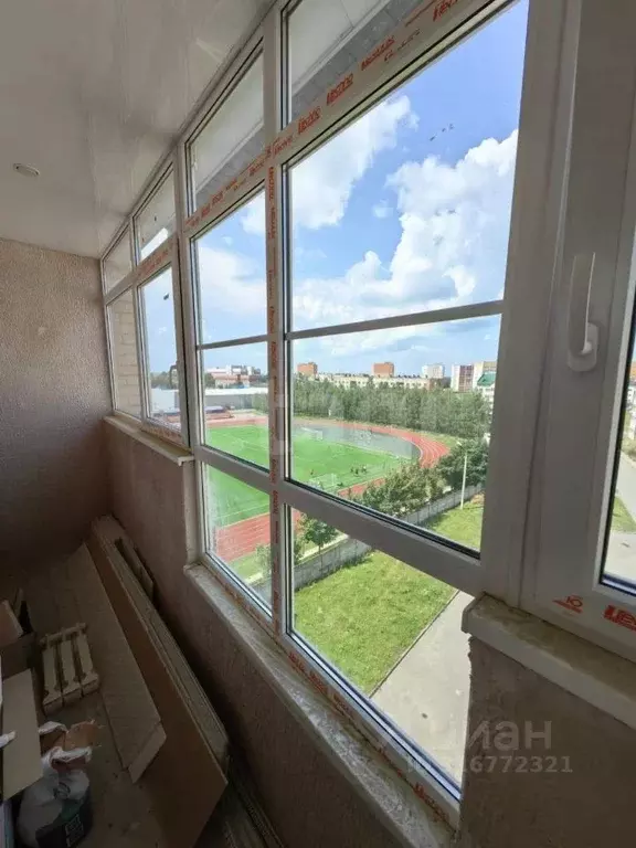 2-к кв. Брянская область, Клинцы ул. Ворошилова, 41Е (61.6 м) - Фото 2