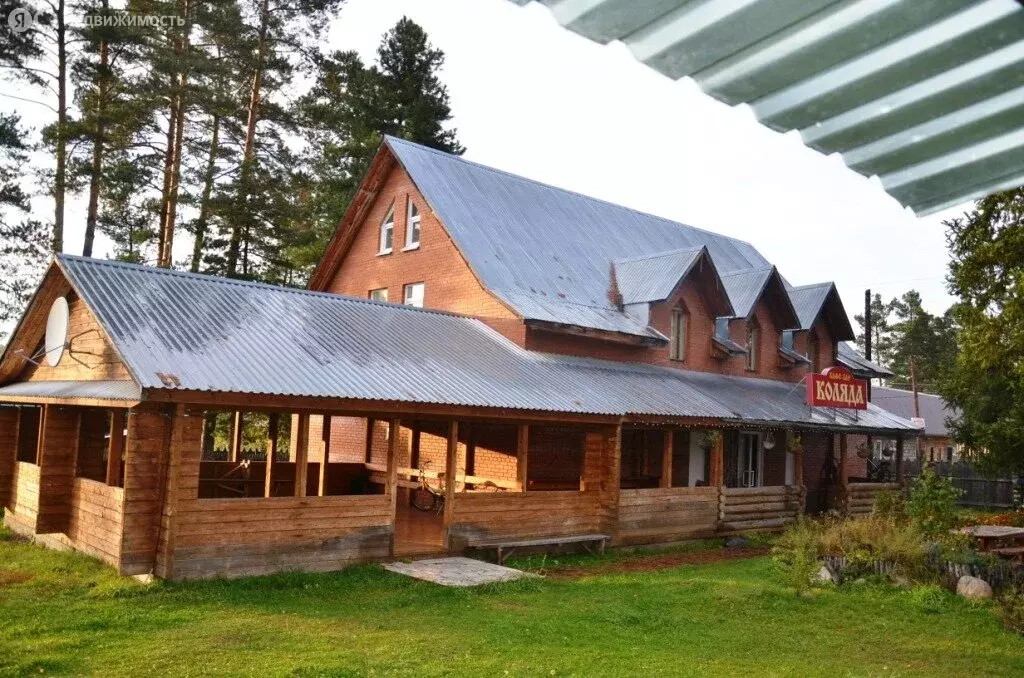 Дом в село Турочак, Советская улица, 1 (258.5 м) - Фото 1
