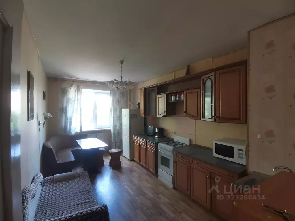 2-к кв. Саратовская область, Энгельс ул. Тельмана, 170 (57.1 м) - Фото 2