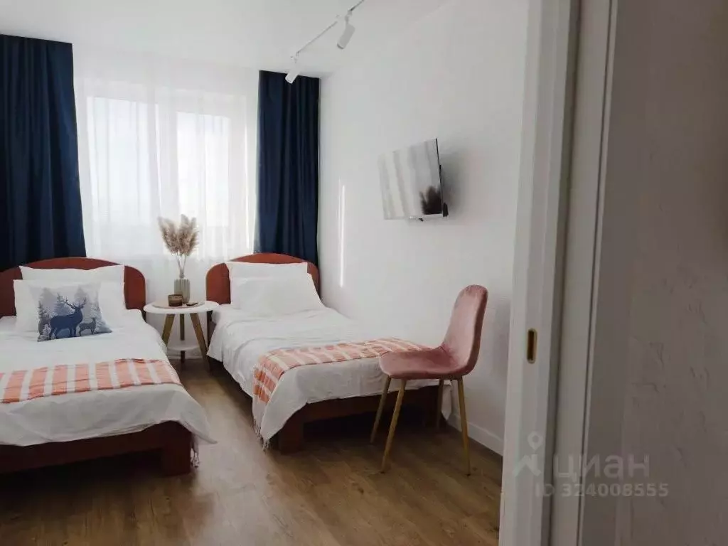 2-к кв. Мурманская область, Кировск ул. Советской Конституции, 12 ... - Фото 1