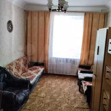 Комната 19 м в 3-к., 3/3 эт. - Фото 0