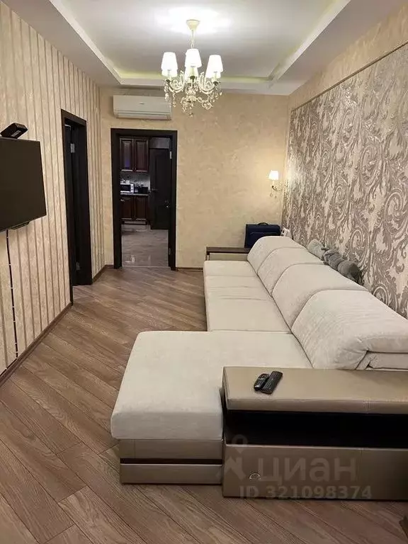 2-к кв. Краснодарский край, Сочи Светлана мкр, ул. Депутатская, 15/10 ... - Фото 0