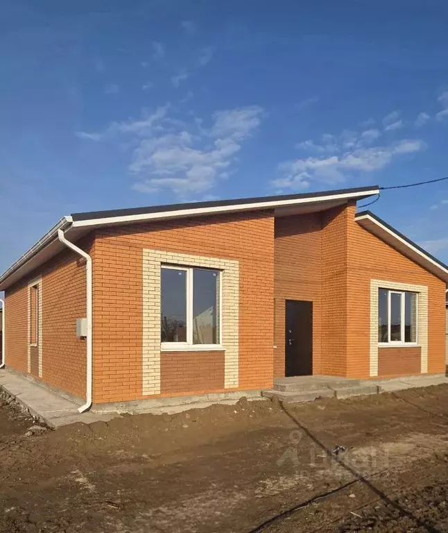 Дом в Астраханская область, Приволжский район, Биография кп ул. 2-я ... - Фото 1