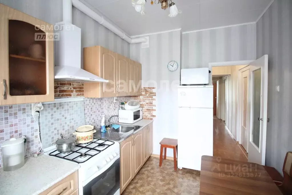 3-к кв. Архангельская область, Коряжма Архангельская ул., 29Б (60.6 м) - Фото 1