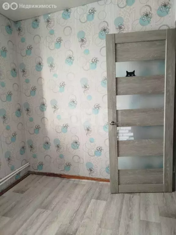 3-комнатная квартира: село Ларино, Сокольная улица, 4 (40.6 м) - Фото 2