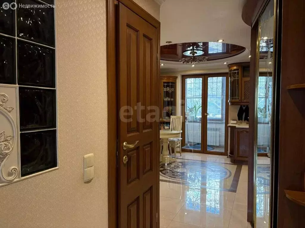 4-комнатная квартира: Севастополь, проспект Генерала Острякова, 143А ... - Фото 2