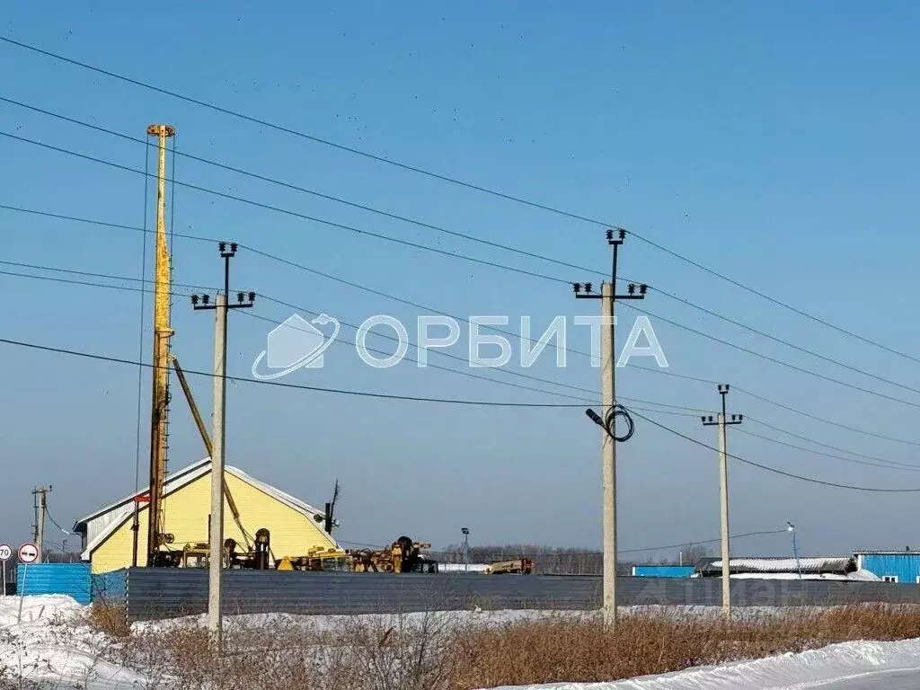 Участок в Тюменская область, Тюменский район, с. Горьковка Сибирская ... - Фото 0