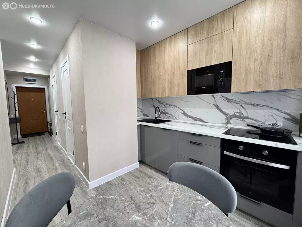 2-комнатная квартира: Сочи, улица Ленина, 219/6Б (60 м) - Фото 1
