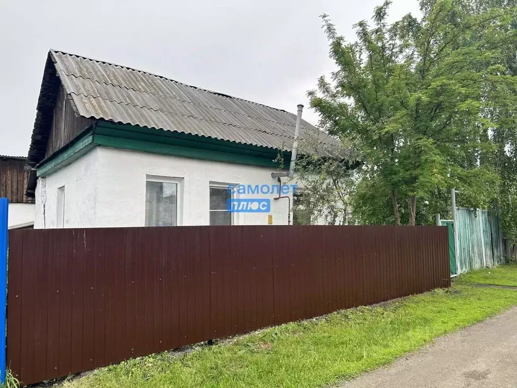 Дом в Алтайский край, Бийск ул. 2-я Севастопольская, 46 (22 м) - Фото 0