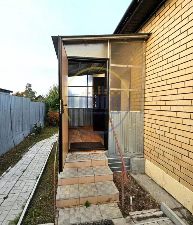 Дом в Челябинская область, Копейск Астраханский пер. (87 м) - Фото 2