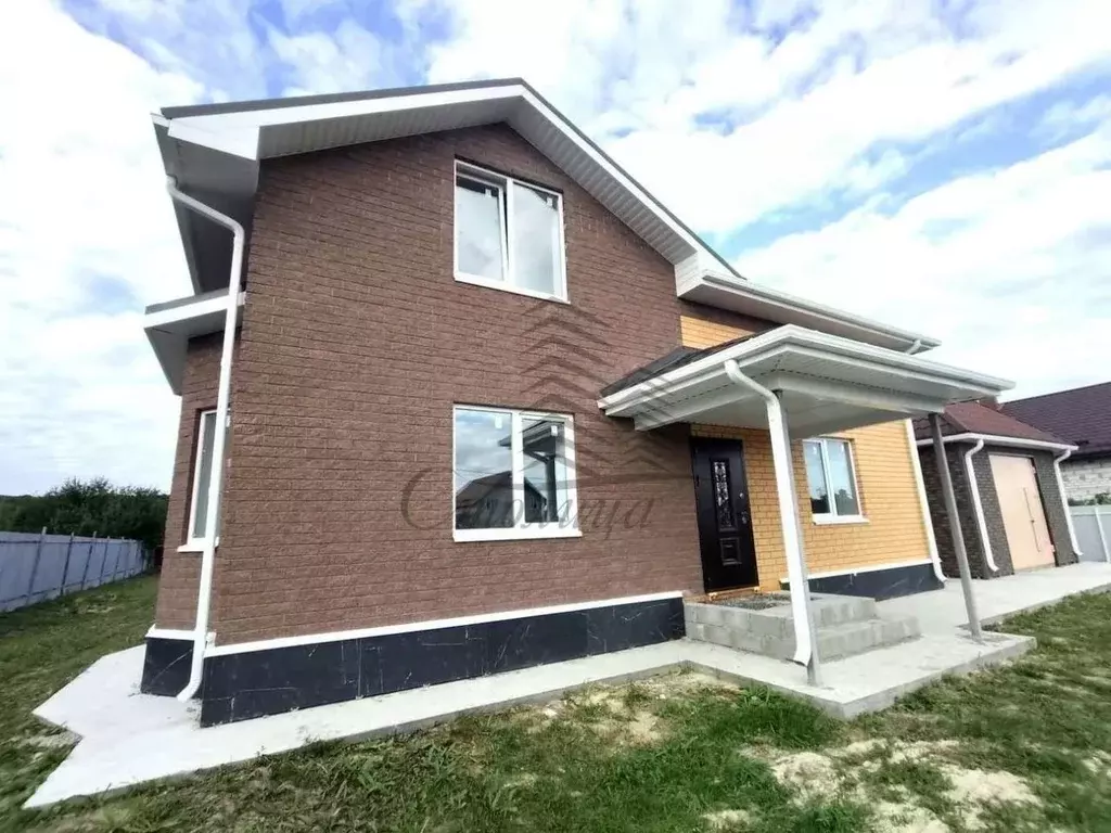 Коттедж в Белгородская область, Старый Оскол ул. Майская (150 м) - Фото 2