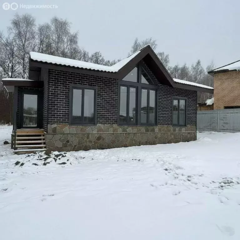 Дом в село Кулаево, Советская улица (90 м) - Фото 1