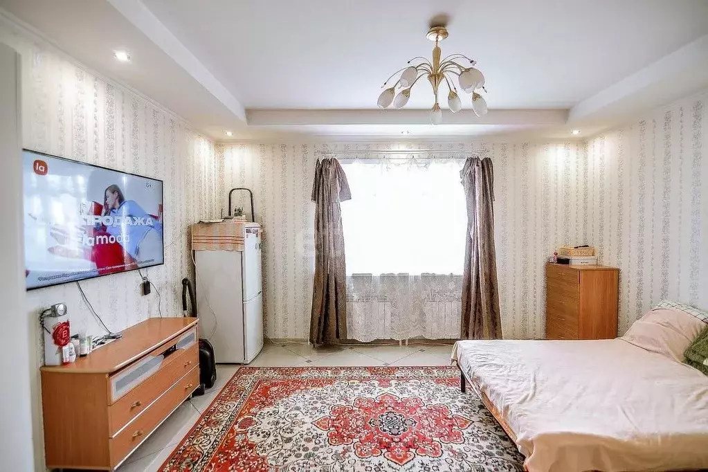 1-к кв. Сахалинская область, Южно-Сахалинск Полевая ул., 14 (30.0 м) - Фото 1