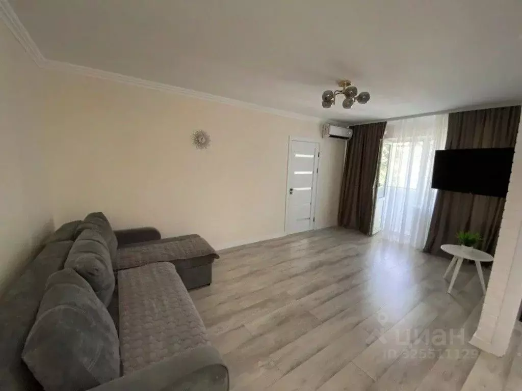 2-к кв. Крым, Евпатория ул. Фрунзе, 44 (45.0 м) - Фото 2