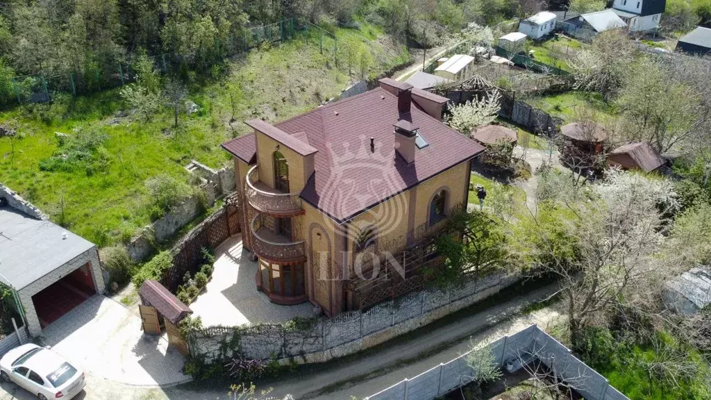 Дом в Крым, Алушта ул. Брусничная, 17 (266 м) - Фото 2