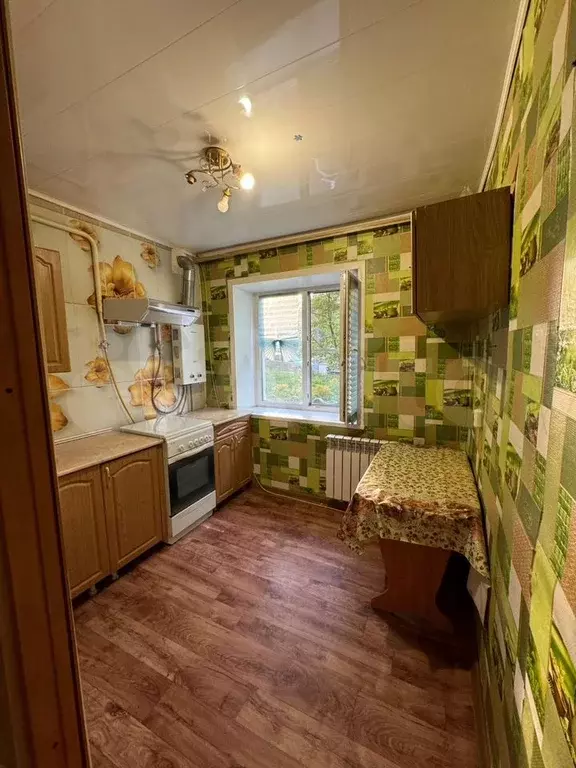2-к. квартира, 42 м, 1/1 эт. - Фото 0