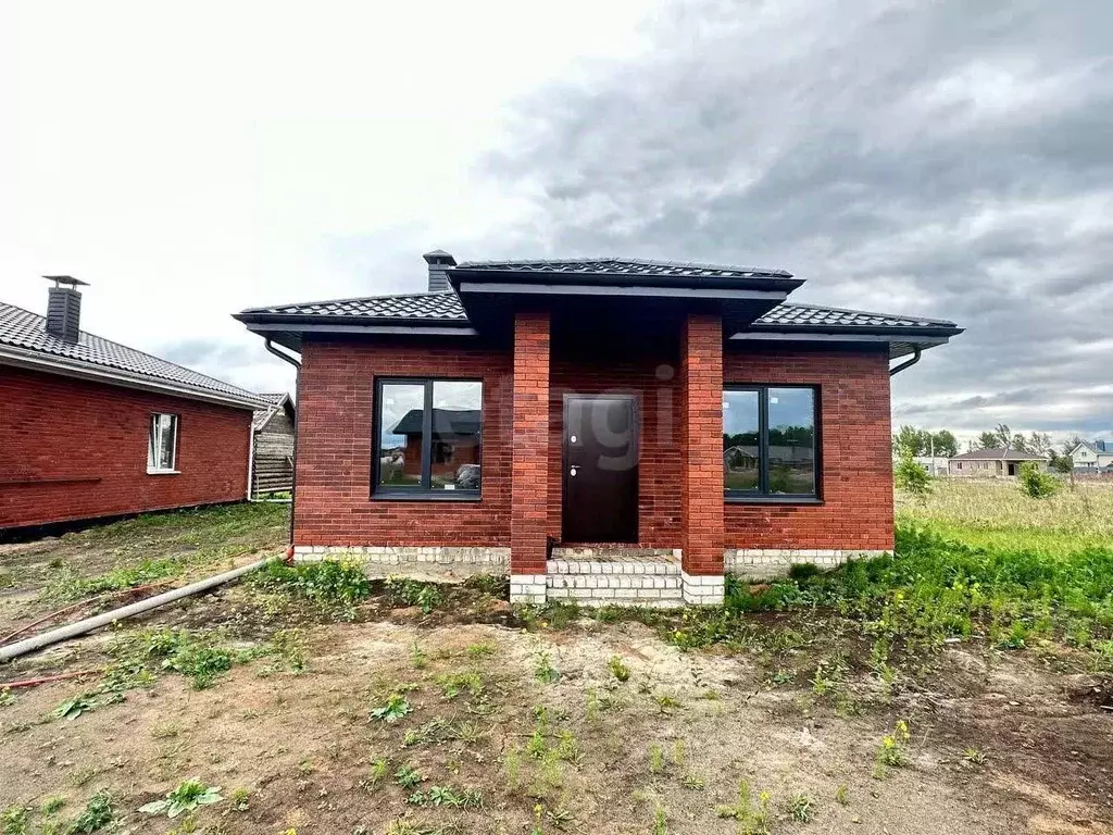 Дом в Воронежская область, с. Новая Усмань ул. Симферопольская (87 м) - Фото 0