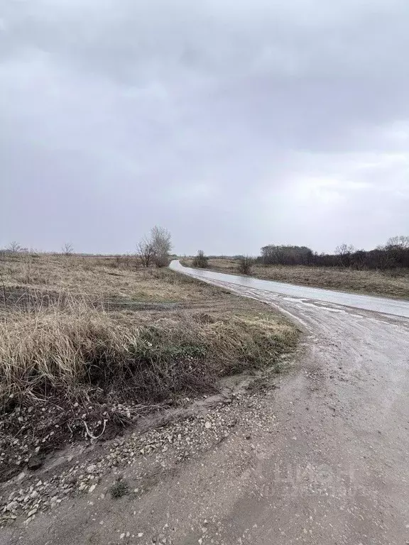 Участок в Башкортостан, Уфимский район, Булгаковский сельсовет, Уршак ... - Фото 2