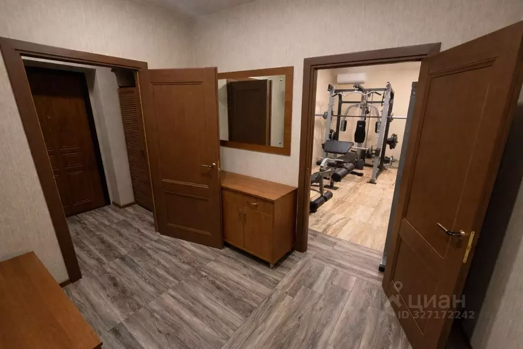 5-к кв. Коми, Сыктывкар Кирпичная ул., 21 (243.5 м) - Фото 2