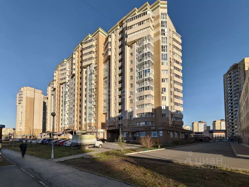 Помещение свободного назначения в Тюменская область, Тюмень Заречный ... - Фото 1