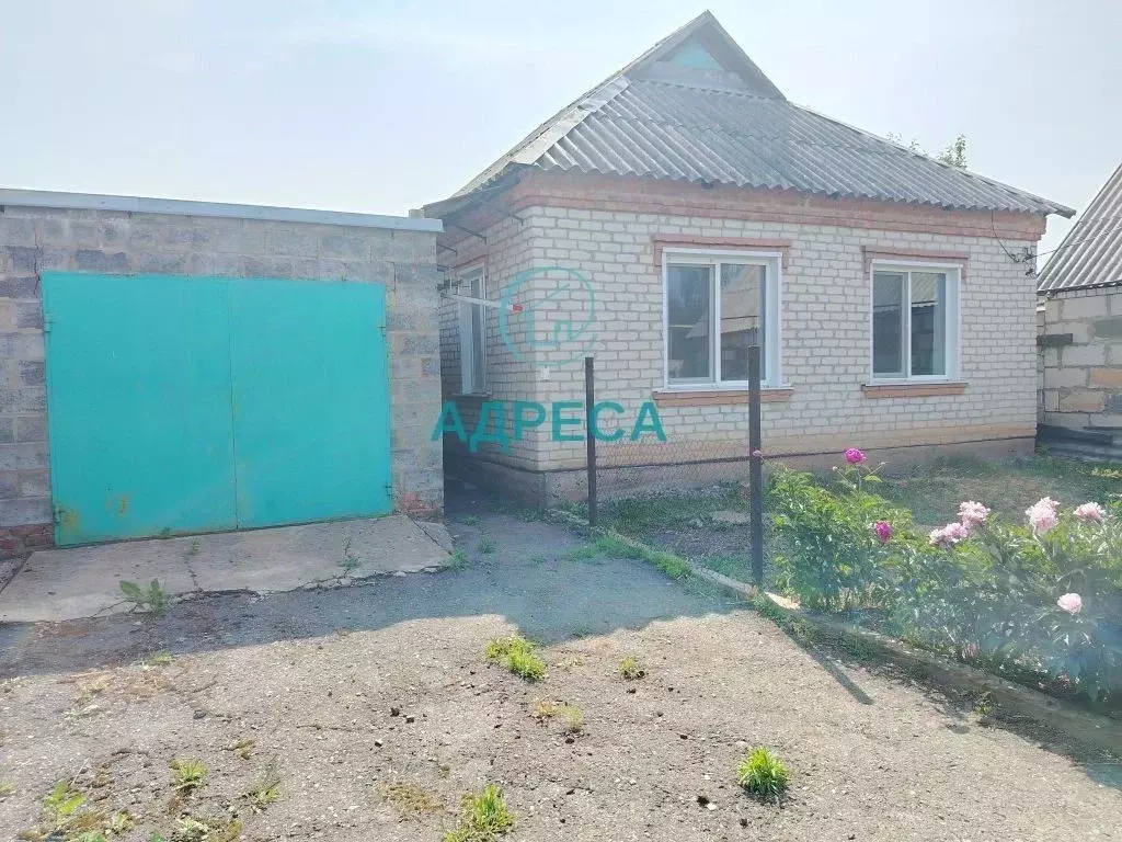 Дом в Белгородская область, Новооскольский муниципальный округ, с. ... - Фото 1