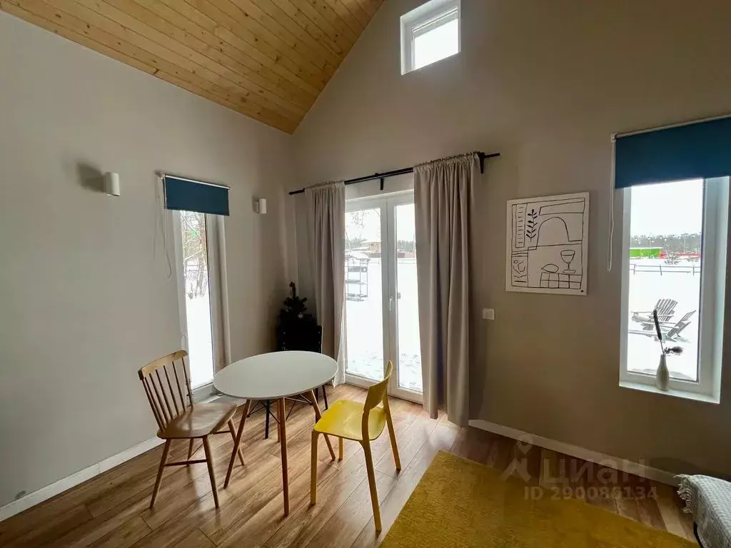 Дом в Ленинградская область, Приозерский район, Красноозерное с/пос, ... - Фото 1